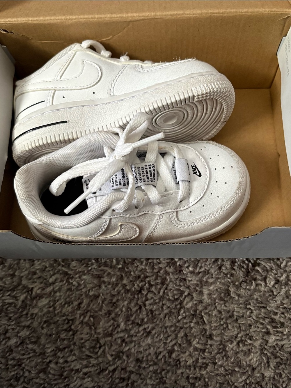 Nike air 1s size toddler toddler 6C